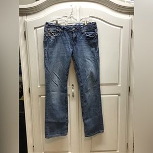 Cute Miss Me jeans. In good condition.